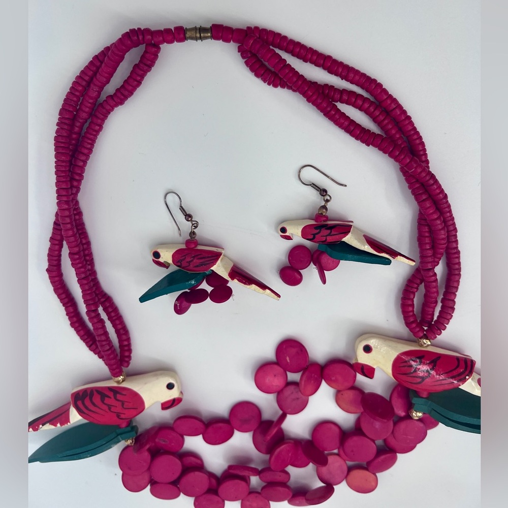VINTAGE WOOD NECKLACE AND EARRINGS - Picture 5 of 11